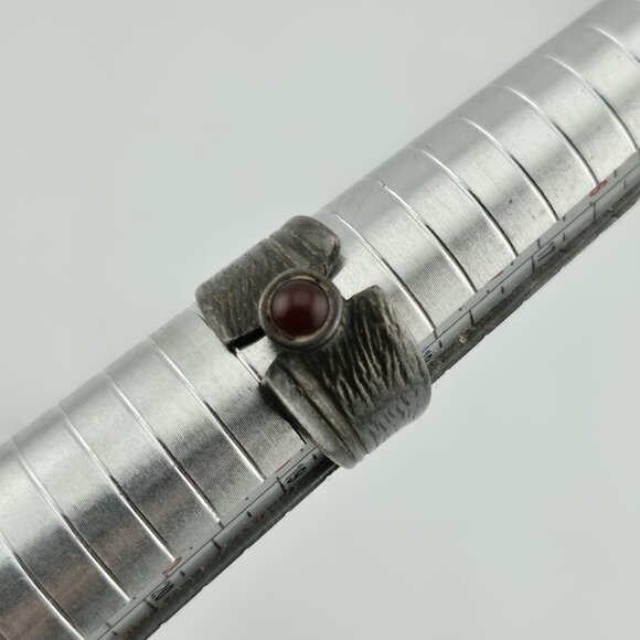 Sterling Silver Ring 925 Tapered Band Size 8 Red Stone Vintage Gothic - Picture 5 of 11